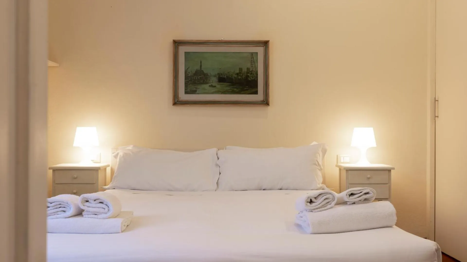 Sweet House In Petrarca Street Apartment Florence Italy