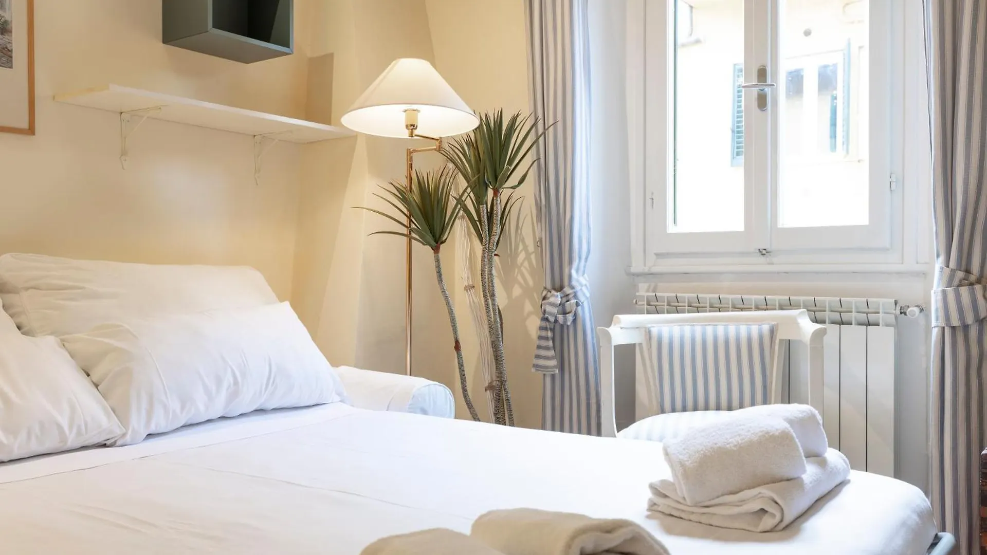 Sweet House In Petrarca Street Apartment Florence Italy